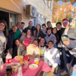 Cobijo Joven comparte su comida navideña